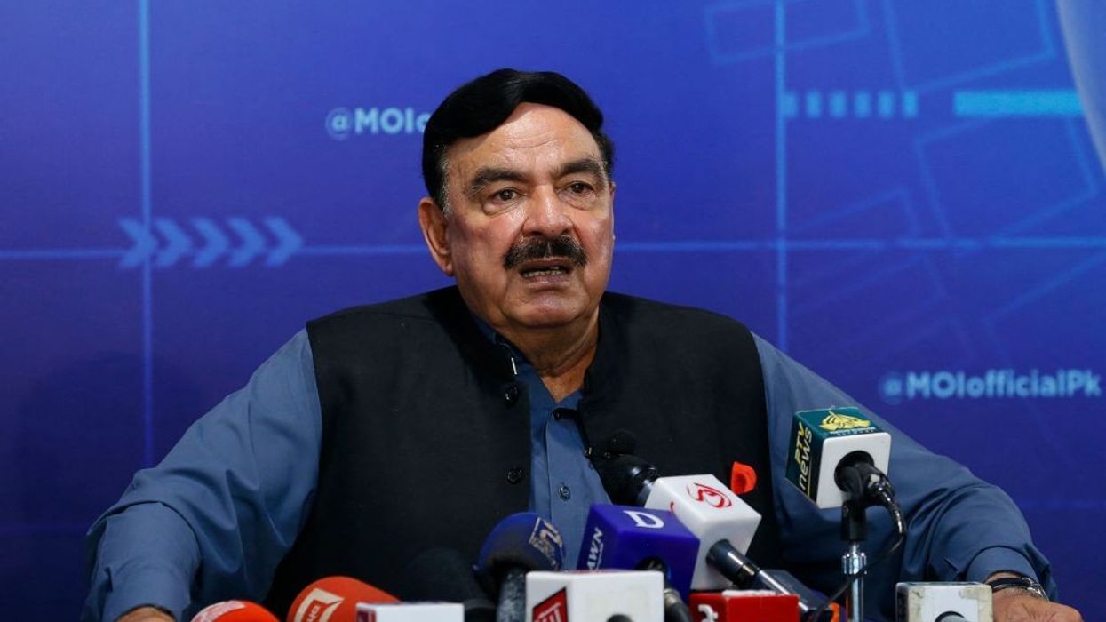 US troops’ stay in Pakistan temporary: Minister