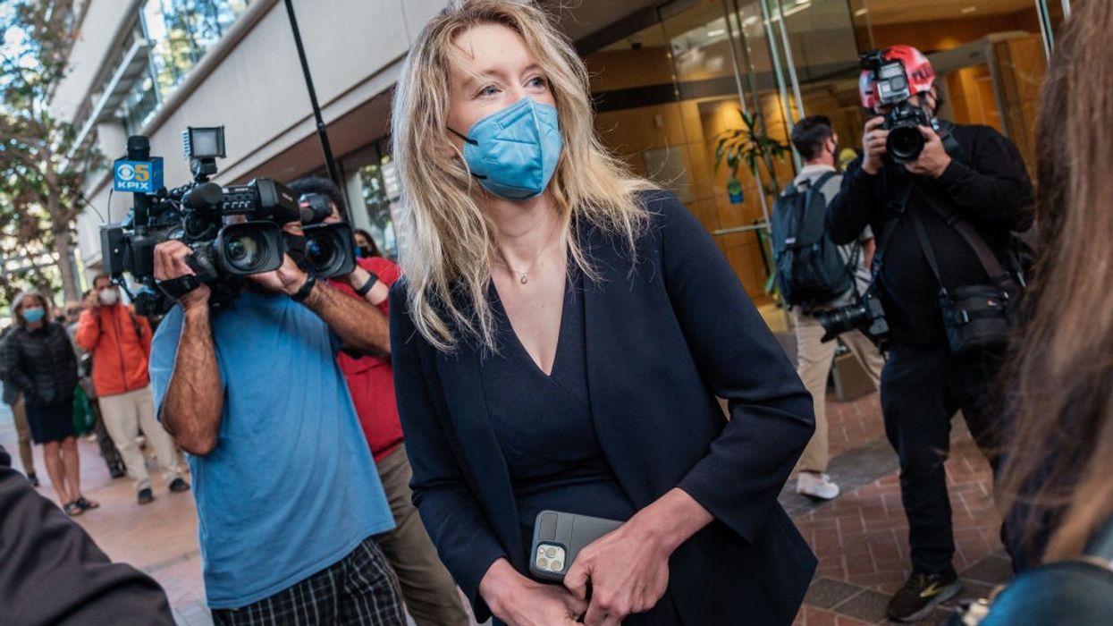 Theranos trial: Judge requires Covid shots for jurors