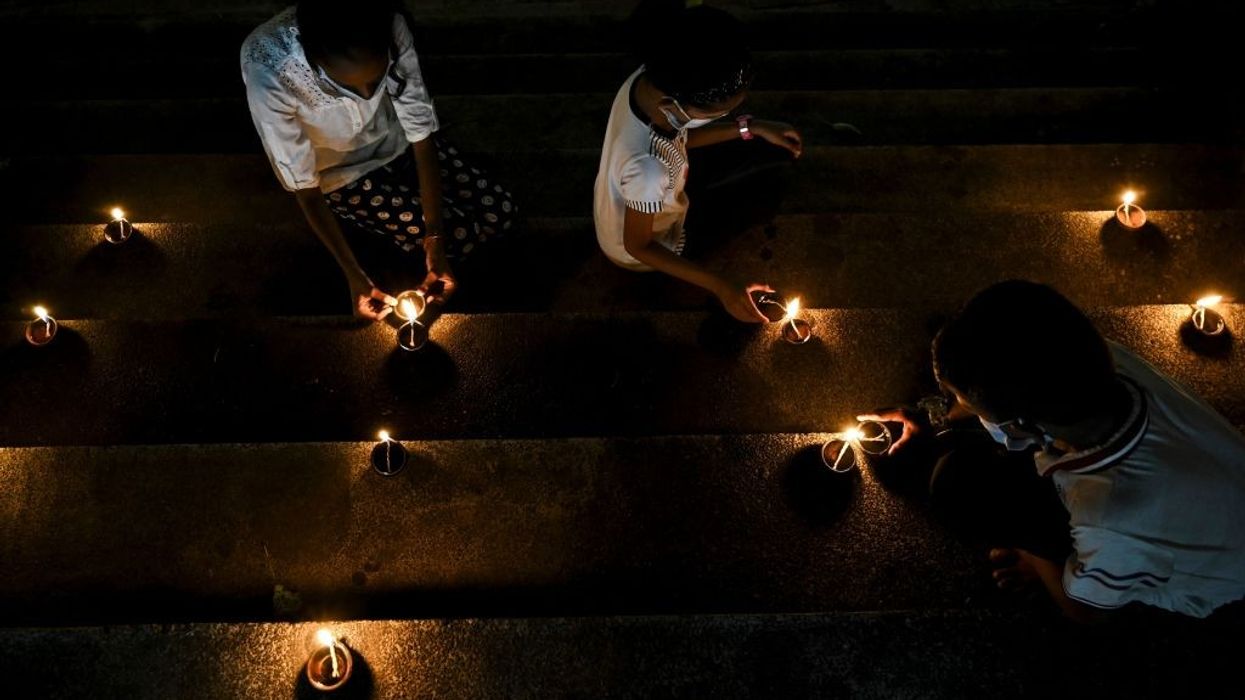 Sri Lanka asks women to delay pregnancy over Covid risks