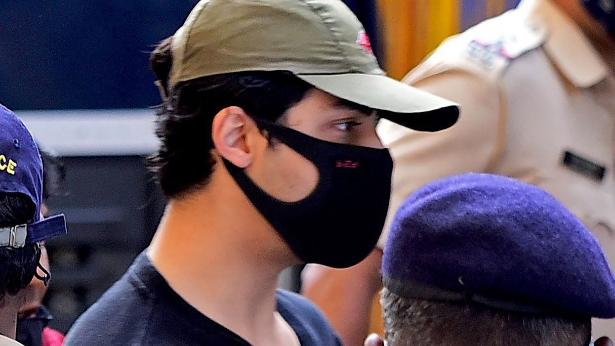 Aryan Khan reaches Mannat after getting bail