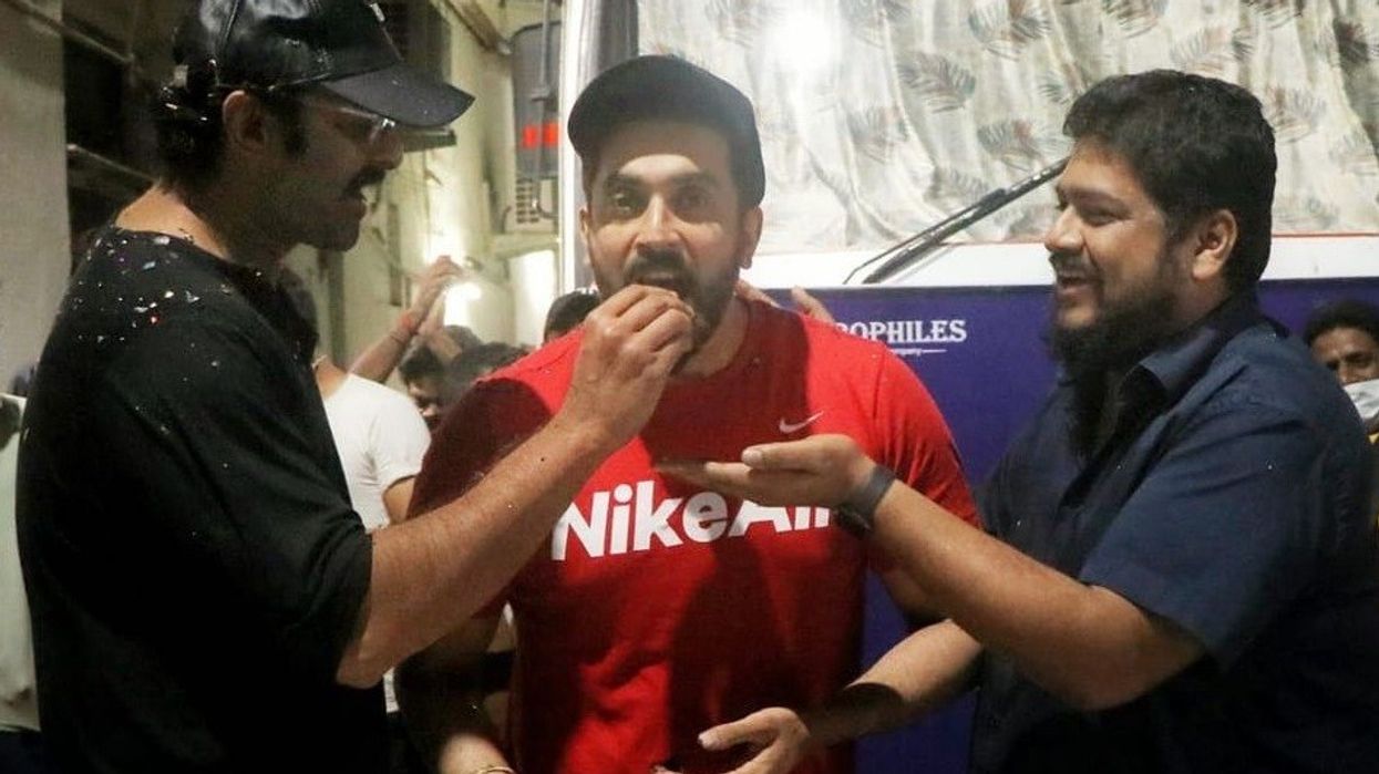 Adipurush director Om Raut wishes Sunny Singh on his birthday