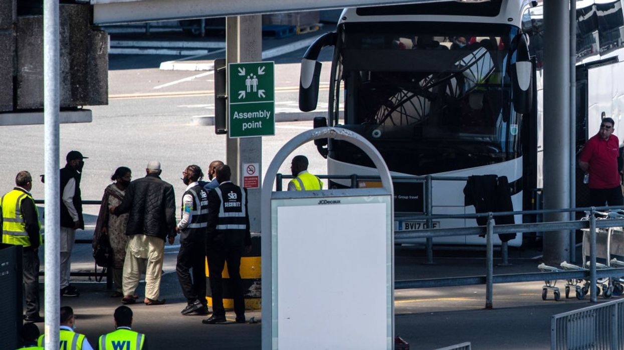 UK scraps quarantine for India and Pakistan travellers