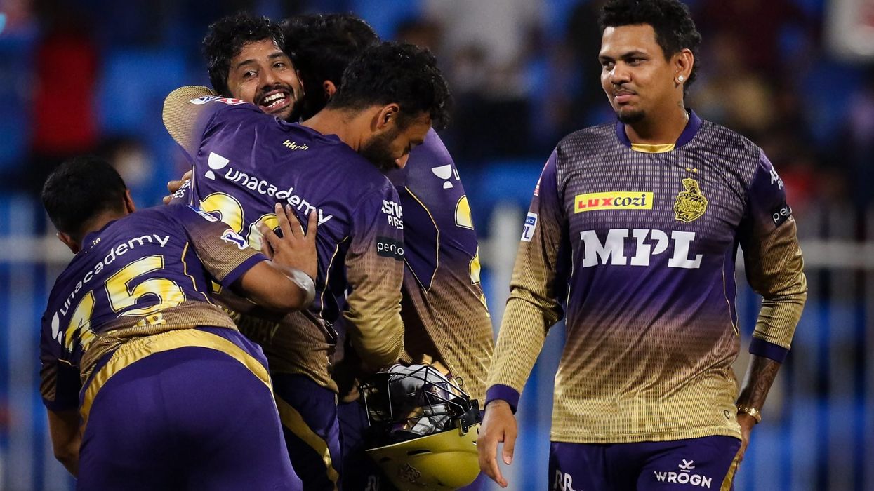 Kolkata beat Delhi in thrilling finish to reach third IPL final