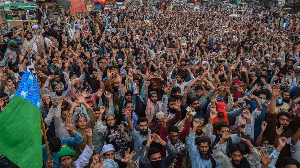 Pakistan releases 350 activists of banned Islamist group