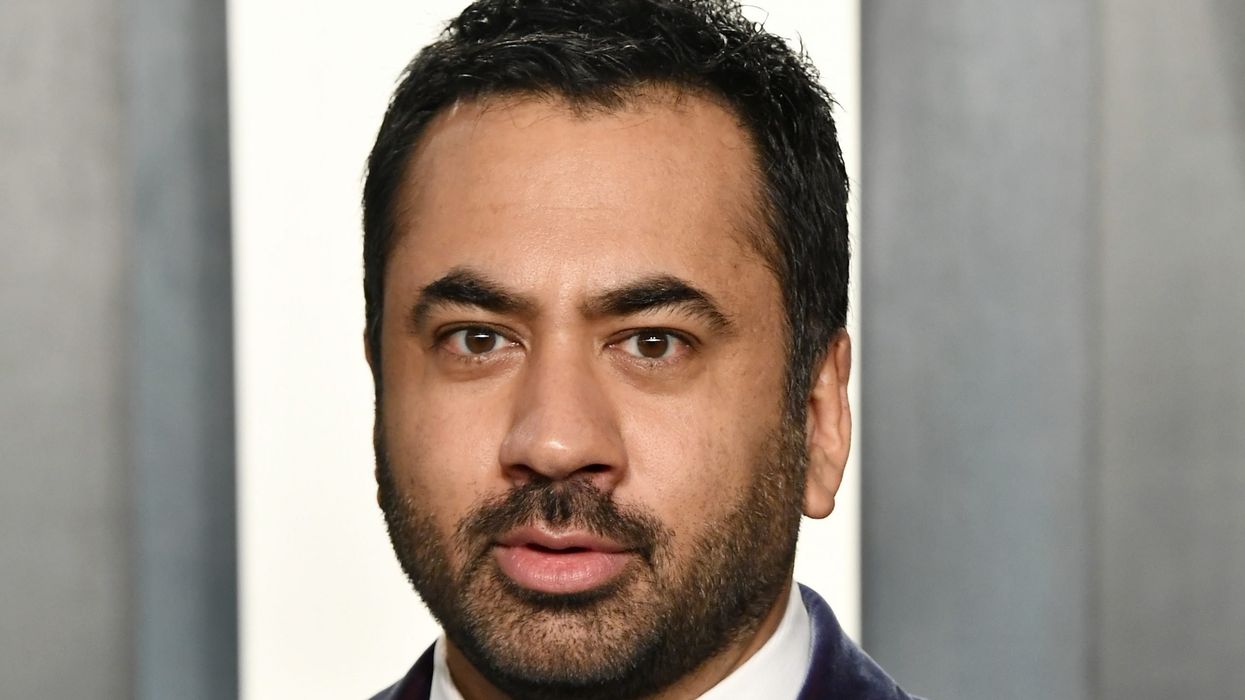 Kal Penn comes out as gay, says “I discovered my own sexuality late in life”