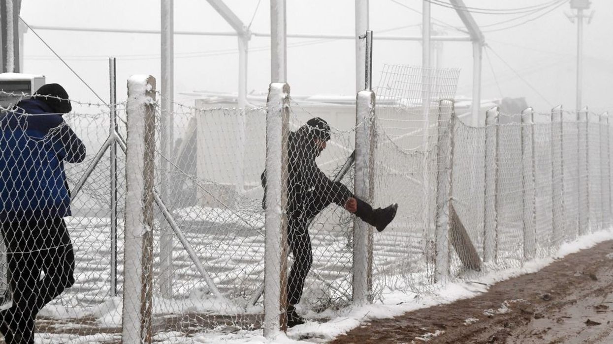 Spain busts ring bringing Pakistan migrants into EU