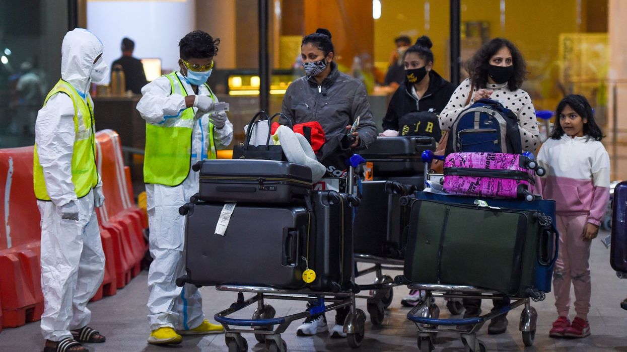 Omicron variant: India issues new guidelines for international passengers