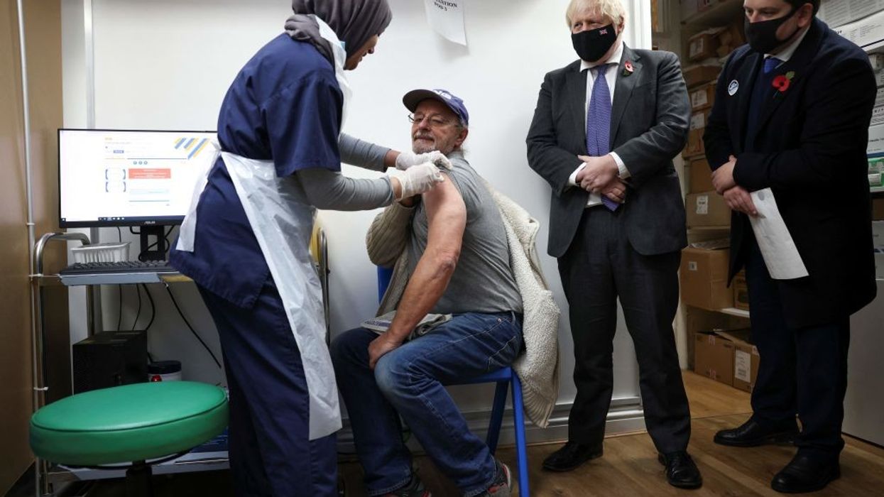 Respect mask-wearing rules in pharmacies, urges NPA