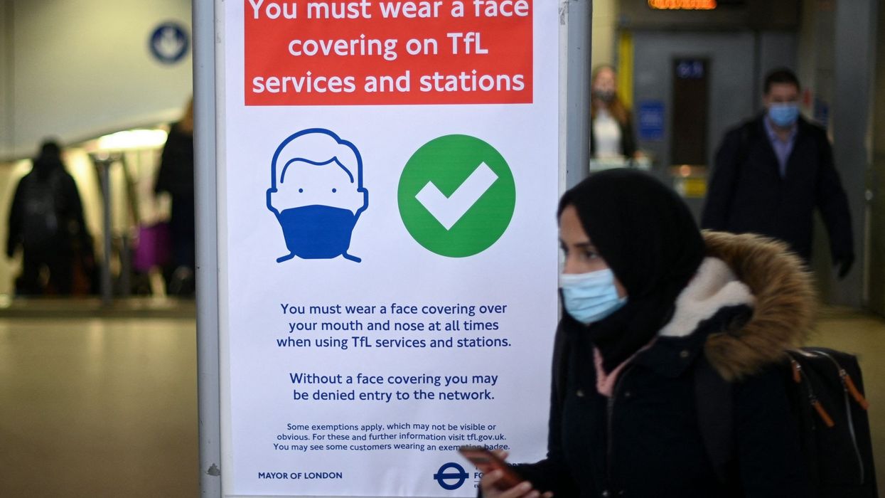 'Panic' in Britain as Omicron crisis bites ahead of Christmas