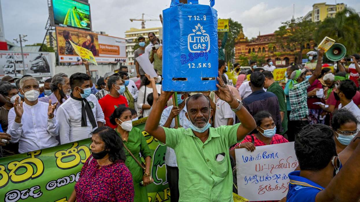 Record Sri Lanka inflation as food crisis looms