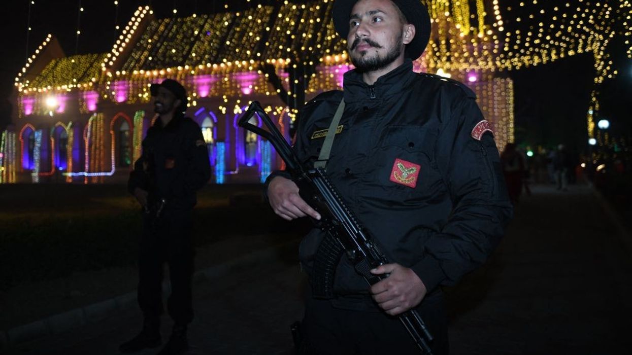 Hindu vigilante groups disrupt Christmas celebrations on Modi territory