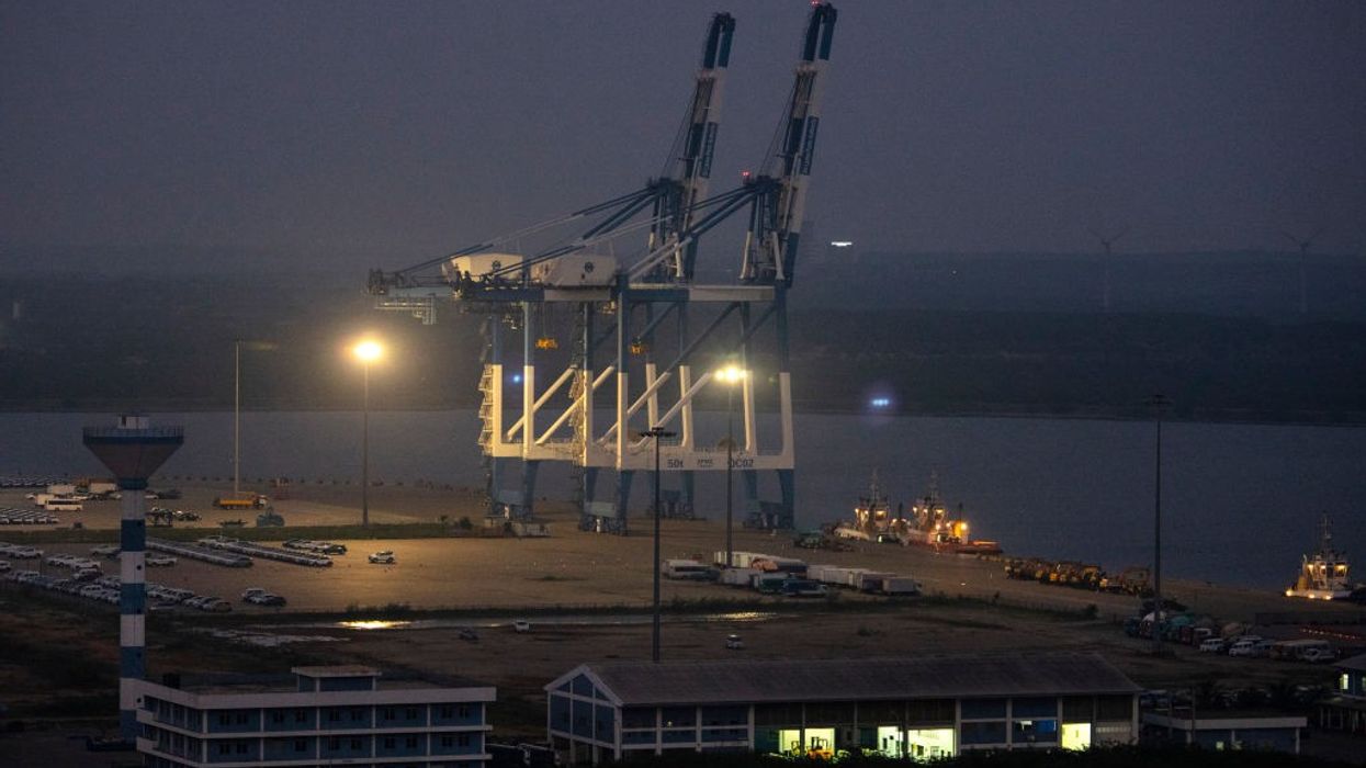 Sri Lanka rules out IMF bailout, seeks new China loan