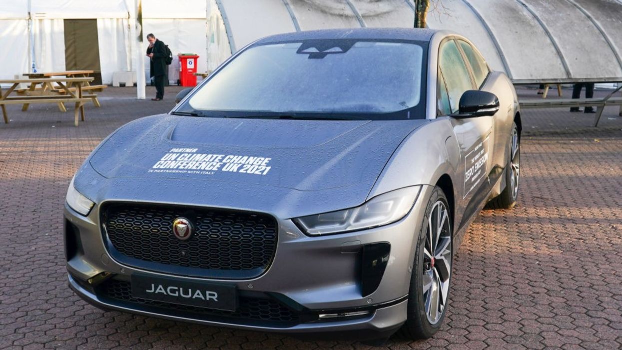Start-up to begin driverless food delivery trial this year
