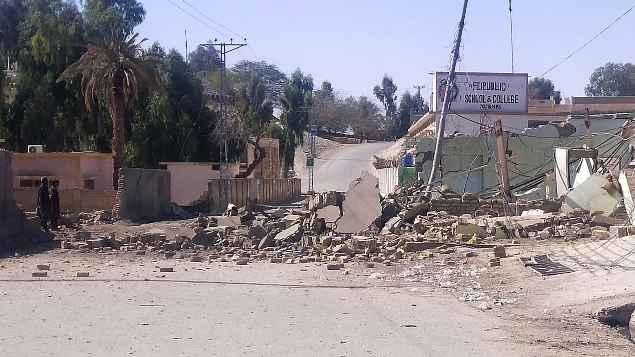 Pakistan army battles separatist militants for third day