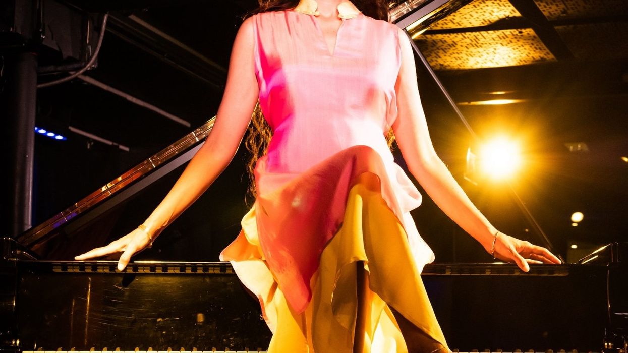 LIVE PERFORMANCE BY ZOE AND IDRIS RAHMAN WITH SOHINI ALAM