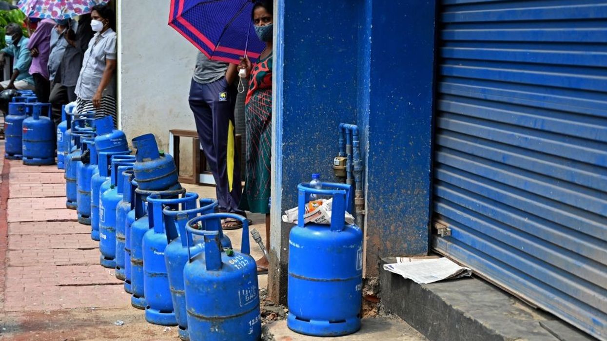 IMF officials in Sri Lanka to discuss economic crisis