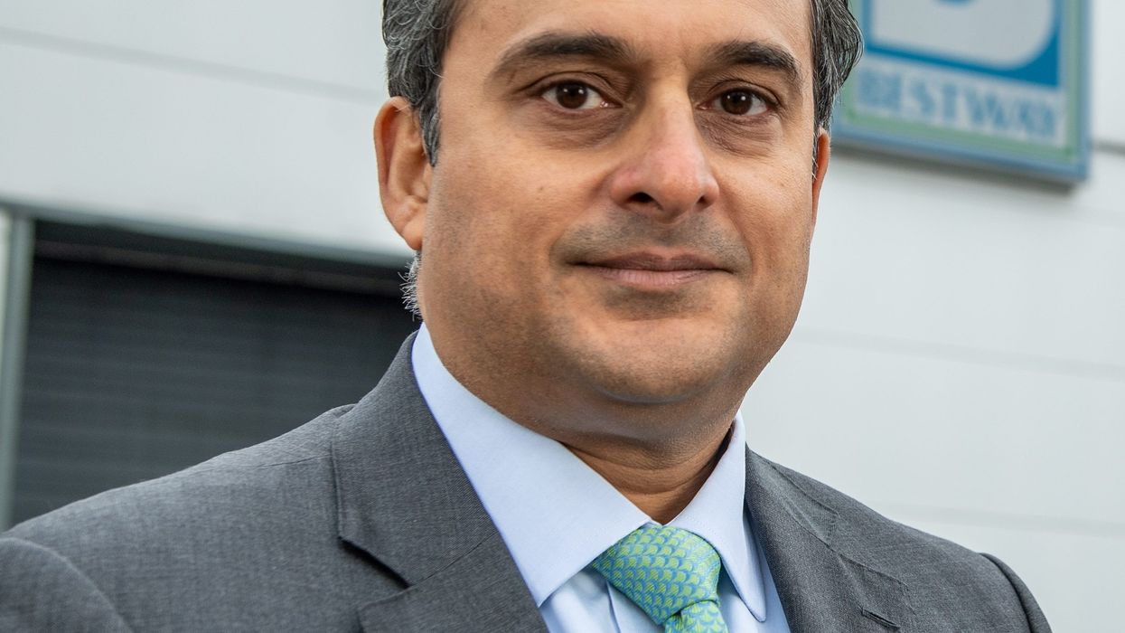 Sir Anwar Pervez, Lord Zameer Choudrey, Dawood Pervez