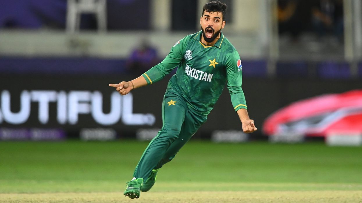 Pakistan's Shadab Khan signs for Yorkshire as Ballance takes a break
