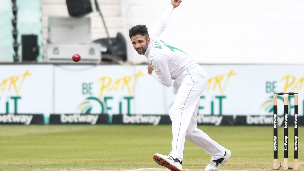 South Africa spinners wrap up crushing win over Bangladesh