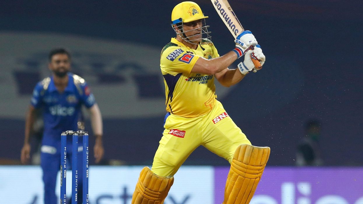 Vintage Dhoni condemns Mumbai to seventh IPL loss