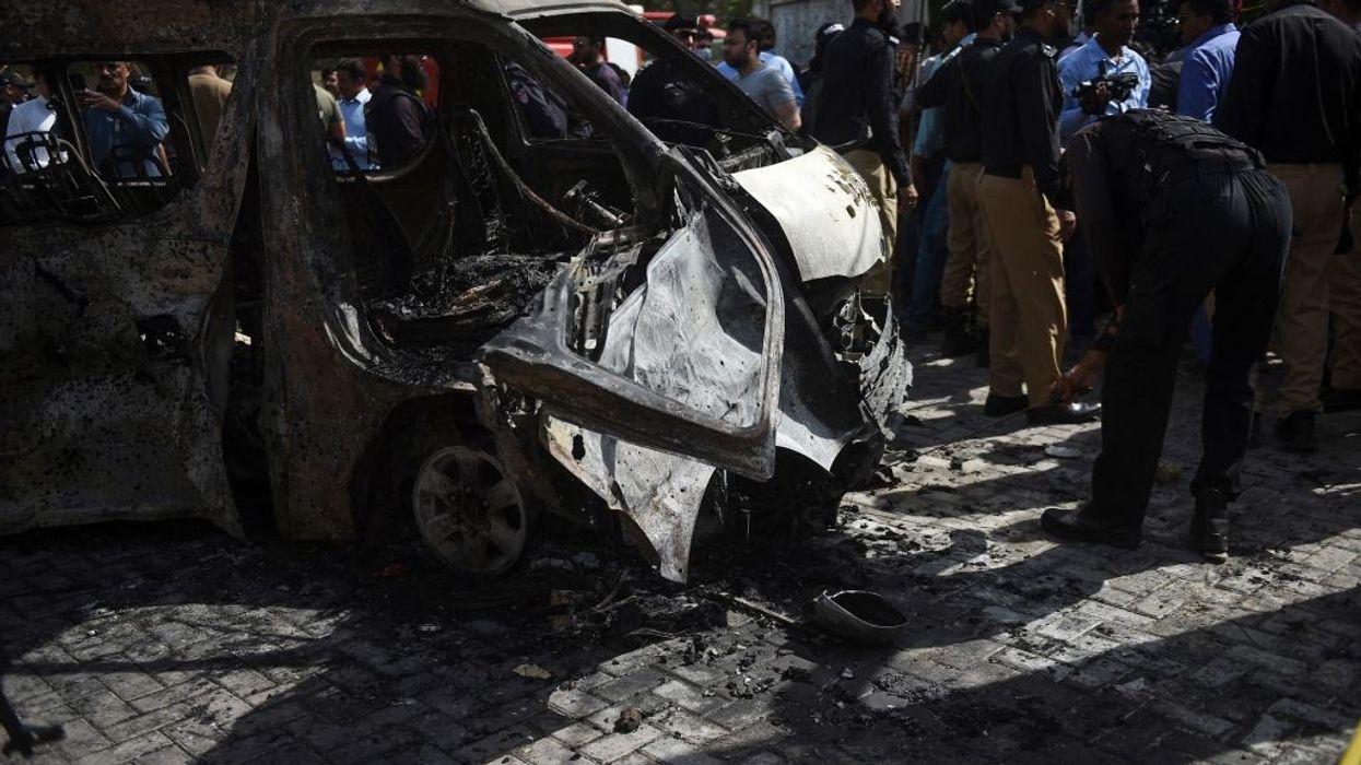 Female suicide bomber kills three Chinese nationals in Pakistan