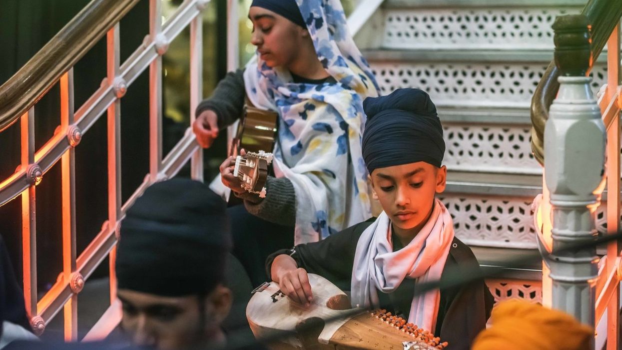 Mentoring for young South Asians with music skills