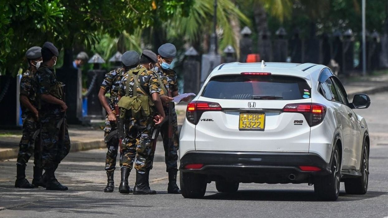 Sri Lanka orders 'offensive' to prevent ‘anarchy’