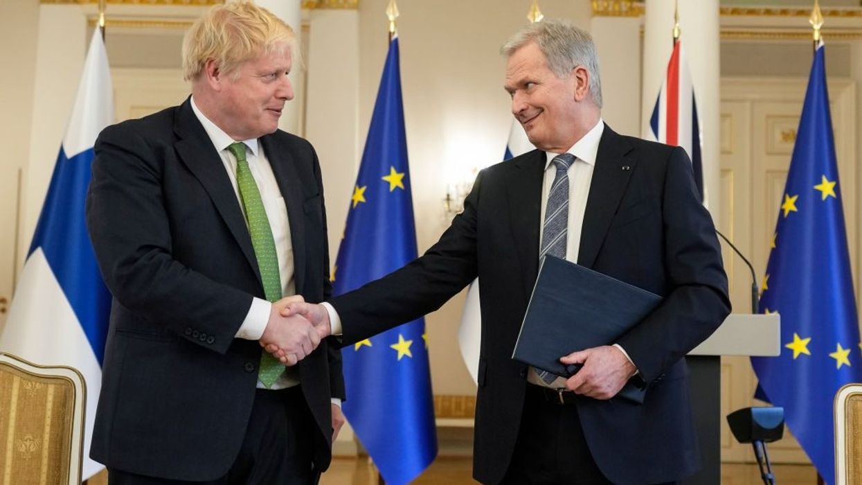 Johnson signs new security deals with Sweden, Finland