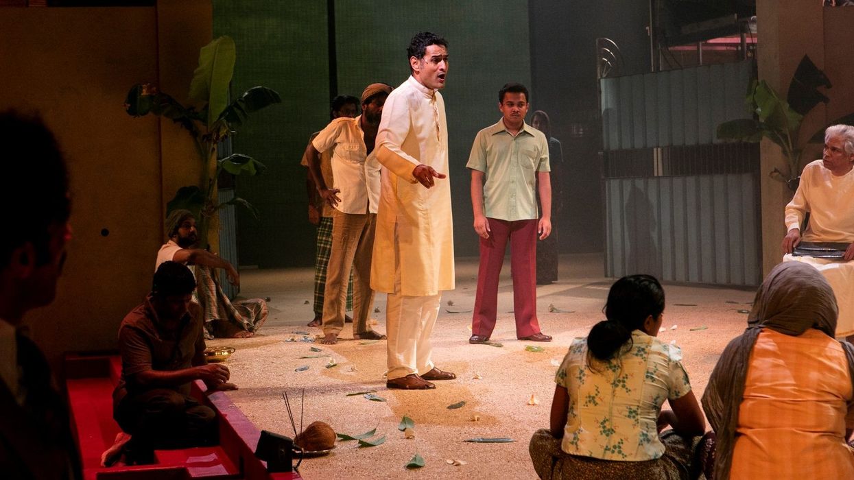 Counting and Cracking: Staging a Sri Lanka migrant story