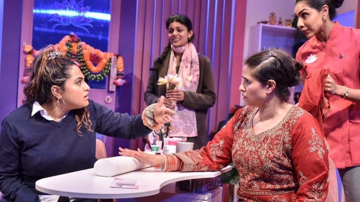 Review: 'Lotus Beauty' cleverly captures cross-generational female experiences