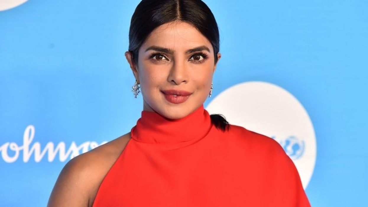 'Why Wasn’t I Invited,' asks Priyanka Chopra as her neighbours in LA vibe to ‘Choli Ke Peeche’
