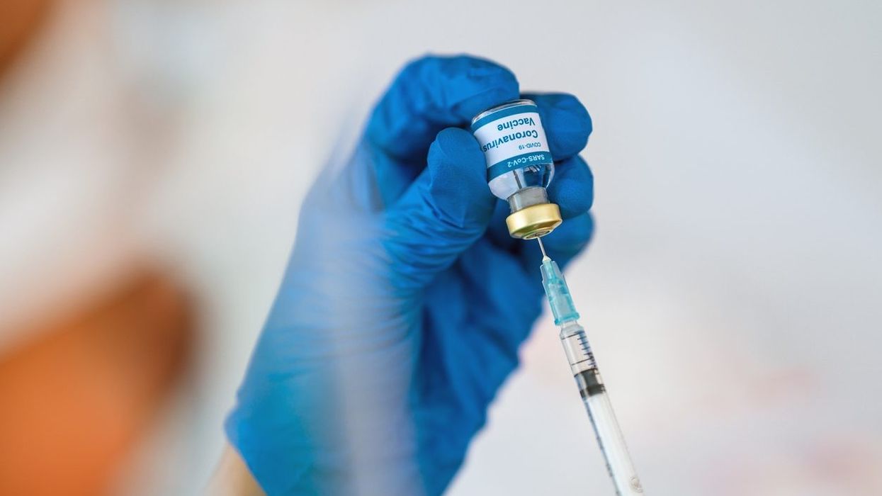Indian-origin doctor gets Lee Kuan Yew Scholarship for securing early access to Covid vaccines