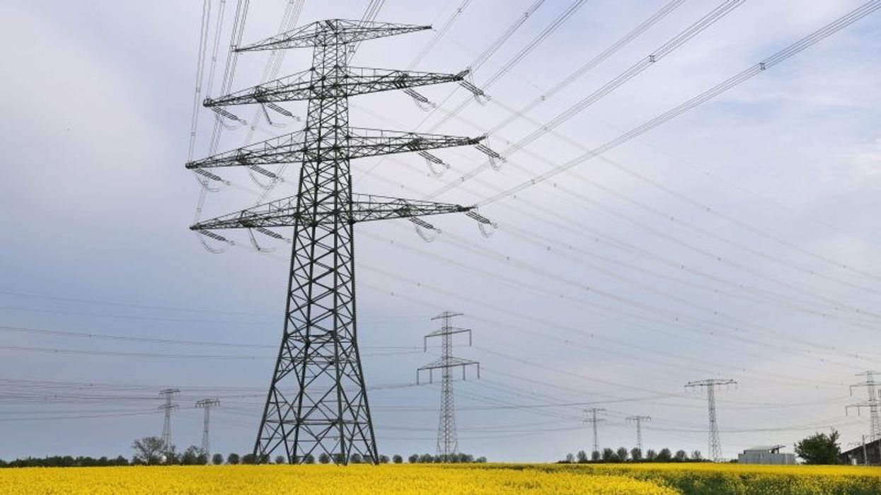 Weddings banned after10 pm in Pakistan amid electricity crisis