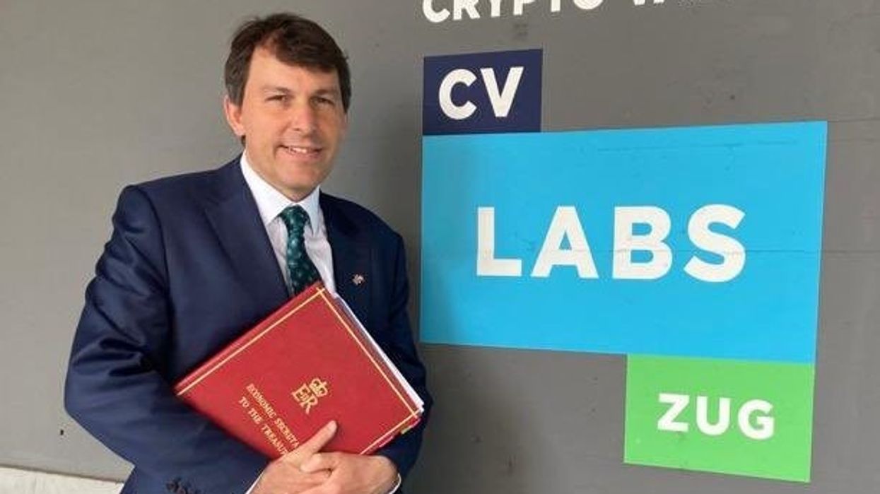 UK minister denies billions wasted over rising interest rates