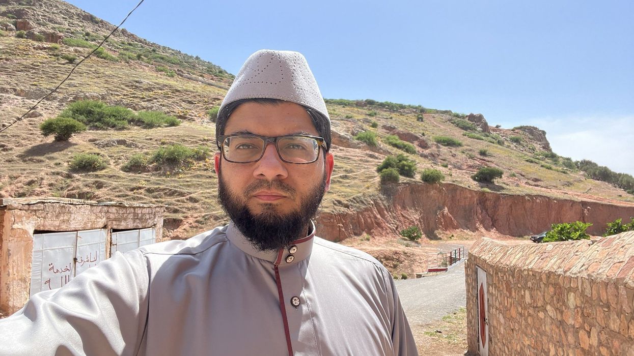 120 Imams rallies in support of Qari Asim, condemn his 'unilateral' sacking as advisor on Islamophobia to UK govt