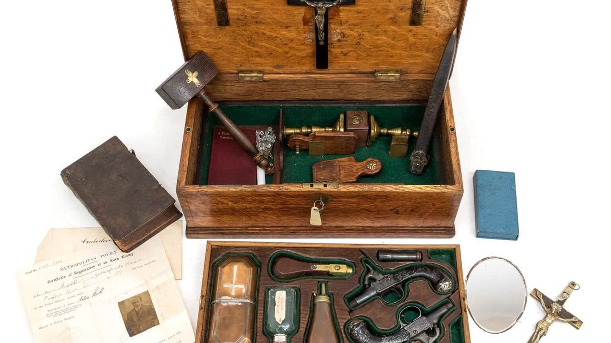 Antique vampire-slaying kit belonging to former administrator of British India triggers bidding war at UK auction