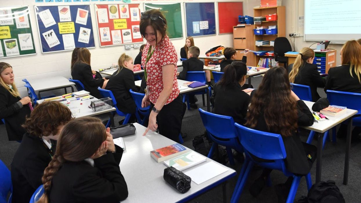 UK government delivers landmark rises to teacher salaries