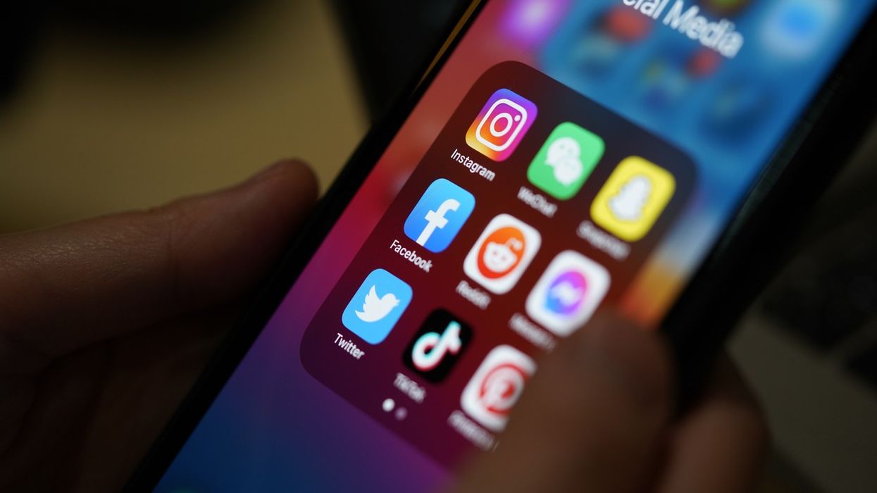 UK teens get their news from Instagram, TikTok and YouTube, shun traditional sources