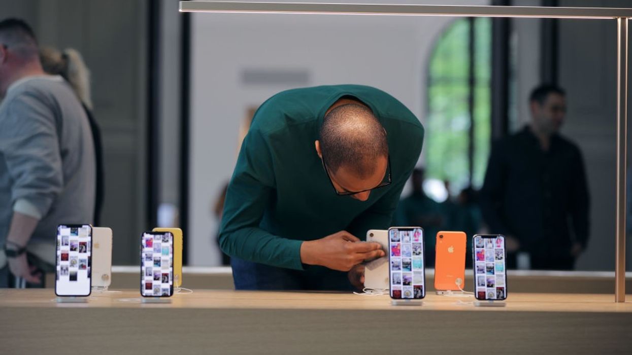 UK cybersecurity chiefs endorse scanning of phones for child abuse pictures