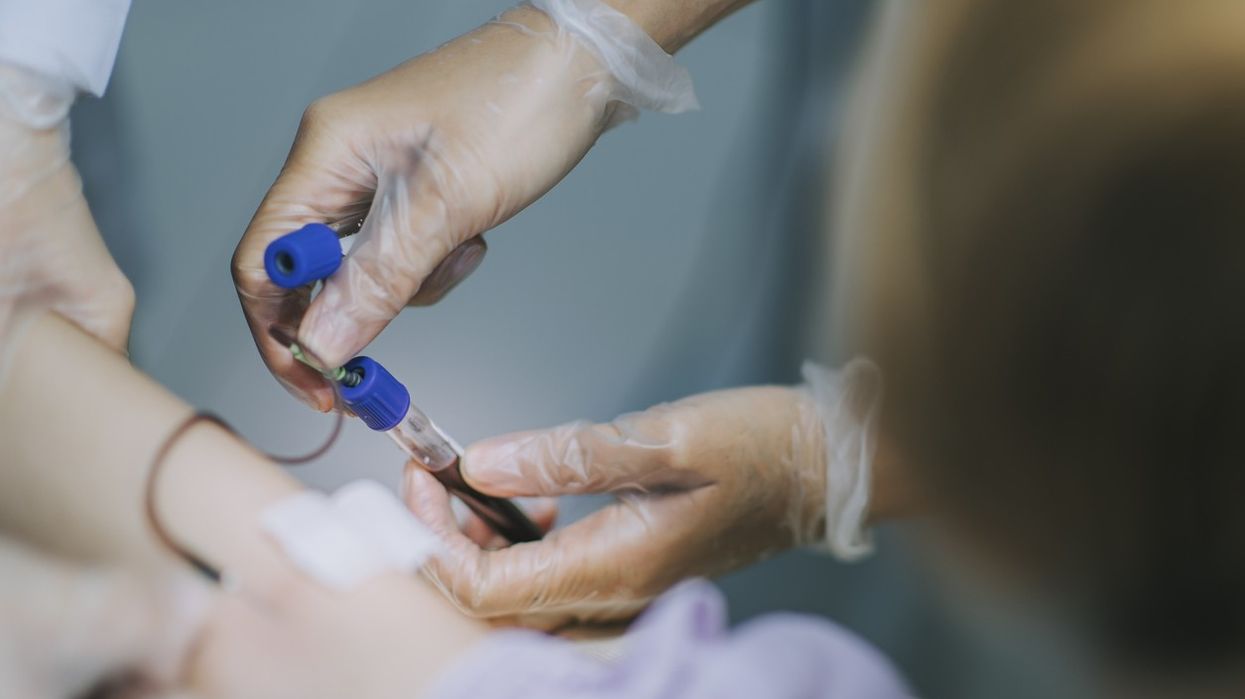 UK contaminated blood victims should receive £100,000: Inquiry