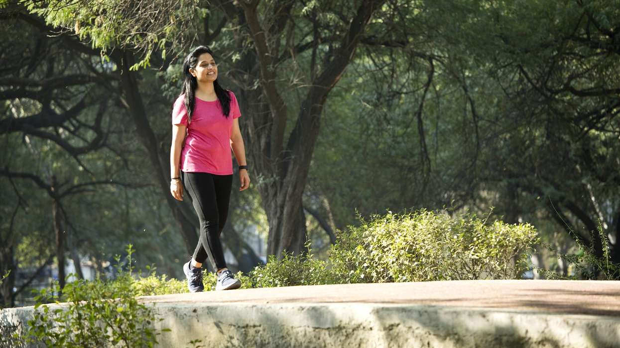 Short strolls after meals lower risk of diabetes and heart ailments