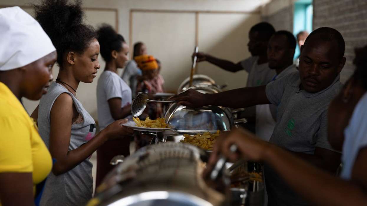 UK pushes ahead with Rwanda migrant scheme as small boats keep coming