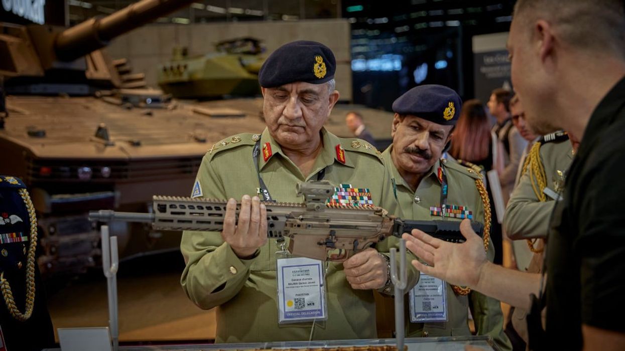 Pakistan Army Chief General Qamar Bajwa celebrates Pak Independence Day at London Embassy, billionaire Zahoor's wife attends the event