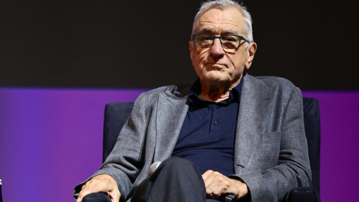 Robert De Niro to star in in Warner Bros mob drama film Wise Guys