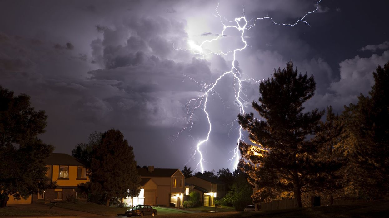 Washing dishes or showering during thunderstorm could kill you! Here's why