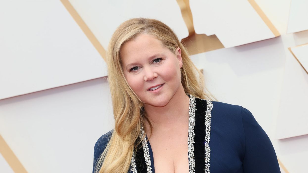 Amy Schumer reveals she has Trichotillomania. Here’s all you need to know about this hairpulling disorder