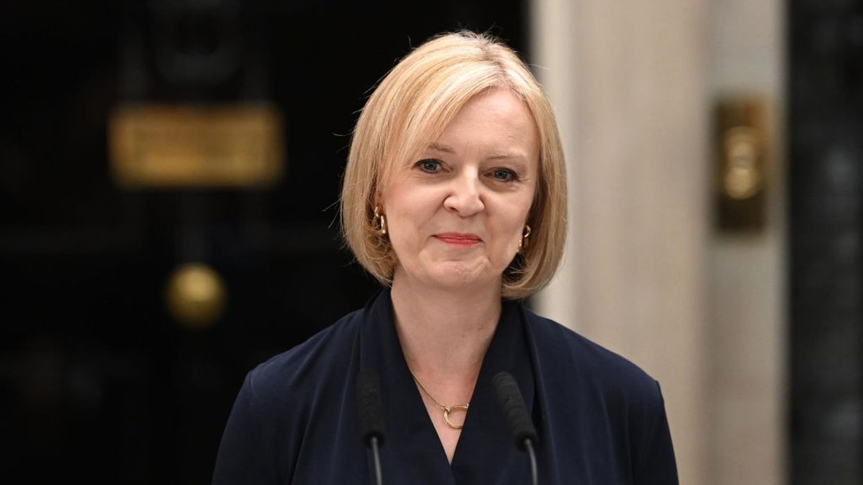 Truss to meet cabinet, face MPs on first full day in power