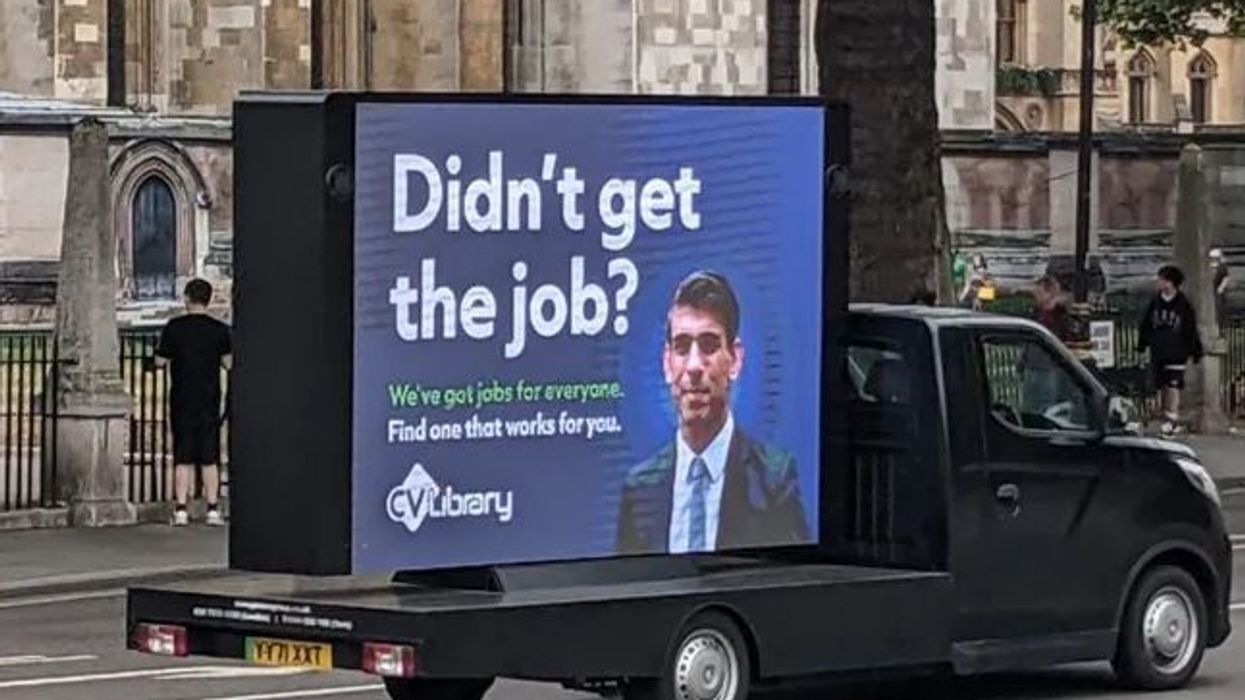 UK recruitment firm mocks Rishi Sunak after defeat, leaves netizens divided