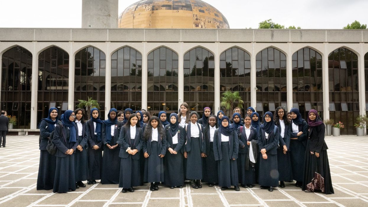 First time 'God Save the King' sung in National Mosque to honour HM Queen