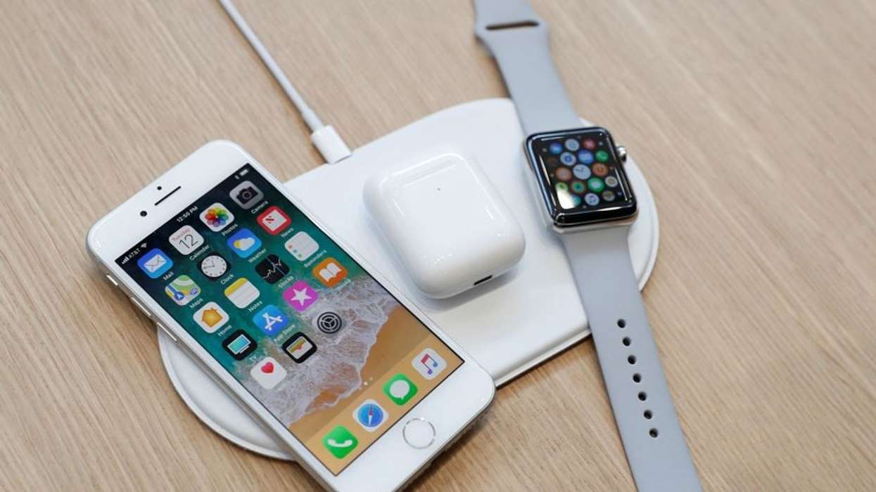 EU passes law for single charger for all smartphones from 2024